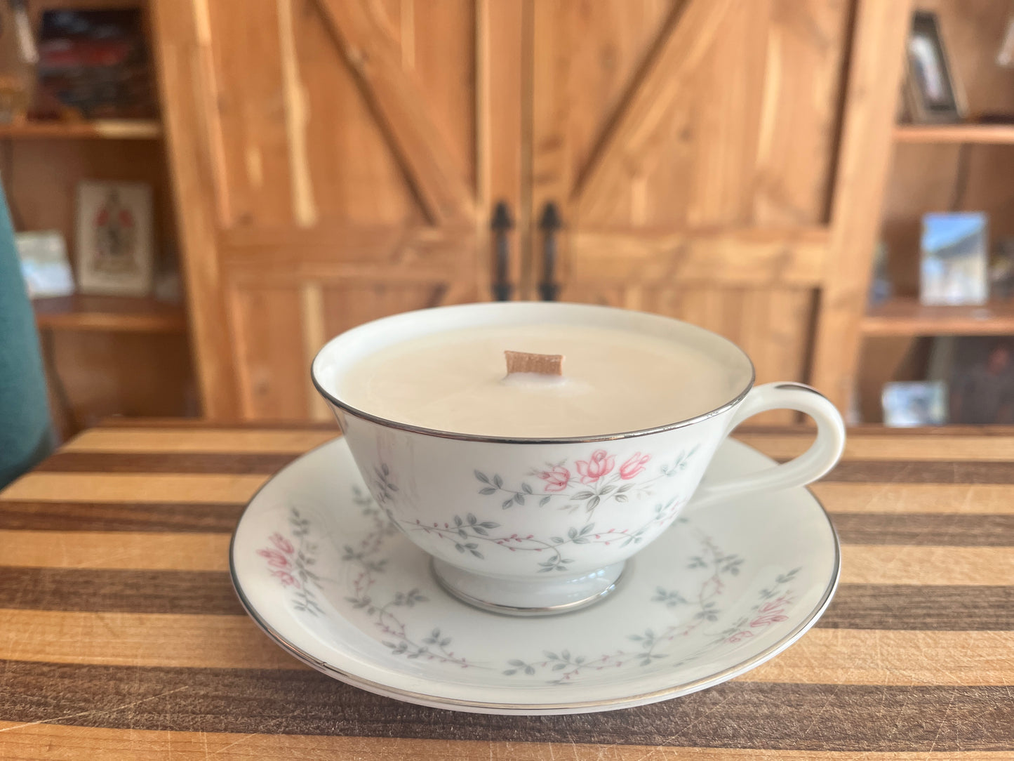 Appalachian Storyteller Tea Cup Candle